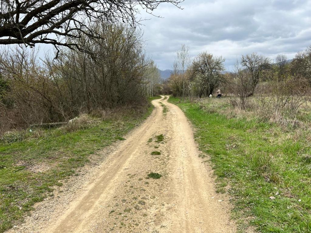 Къмпинг Частен Двор Bulgarian Campsite For Tents Kazanłyk Zewnętrze zdjęcie